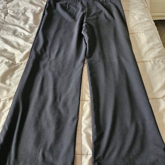 Izod slacks - Picture 2 of 3